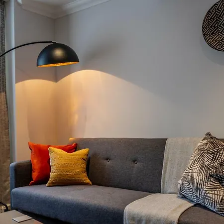 3 London Mews * York