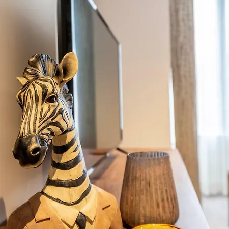 3 London Mews *